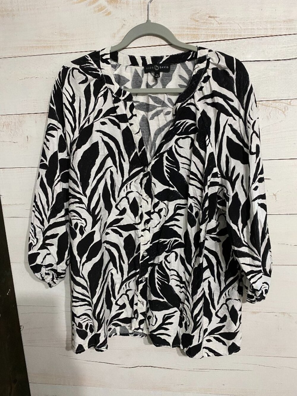 Fred David Black & White Tropical Leaf Print Button Blouse, 2X